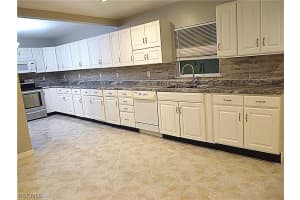 6870 Golden Rd, North Fort Myers