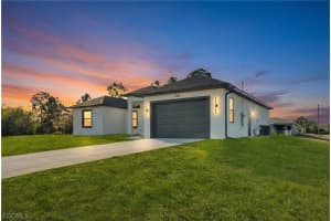 5231 6th St W, Lehigh Acres