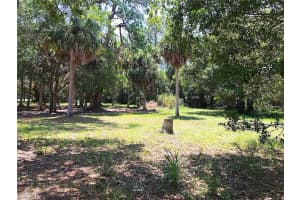 2742 2nd St, Fort Myers