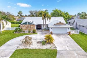 3819 Se 18th Pl, Cape Coral
