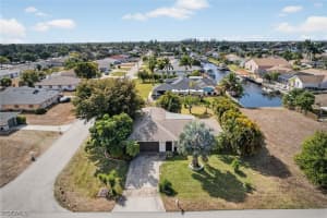 2314 Se 13th St, Cape Coral
