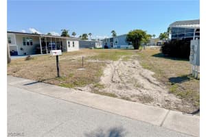 11391 Bayside Blvd, Fort Myers Beach