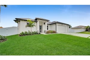 1726 Sw 36th Ter, Cape Coral