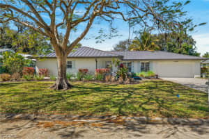 5336 Chippendale Cir W, Fort Myers 5336 Chippendale Cir W, Fort Myers