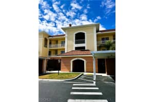 1137 Van Loon Commons Cir 202, Cape Coral