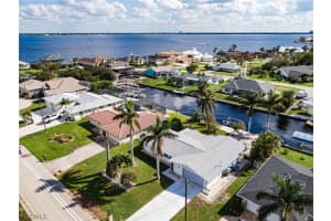 2112 Cornwallis Pkwy, Cape Coral