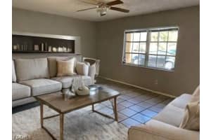 309 Sw 3rd Pl 107, Cape Coral