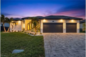 13 Nw 35th Pl, Cape Coral