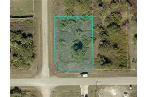 739 Cardinal St E, Lehigh Acres