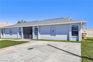 527 Se 6th Ave B, Cape Coral
