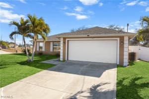 2241 Nw 2nd Ave, Cape Coral