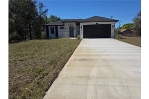 417 Prospect Ave, Lehigh Acres