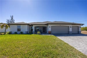 2926 Nw 25th St, Cape Coral