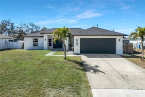 2200 Ne 9th Ave, Cape Coral