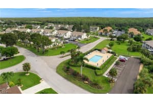 6867 Pentland Way 52, Fort Myers