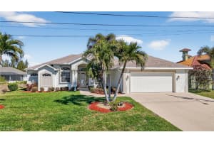 1725 Sw 29th Ter, Cape Coral