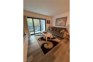 9570 Green Cypress Ln 13, Fort Myers