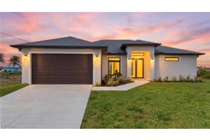 509 Ne 25th St, Cape Coral