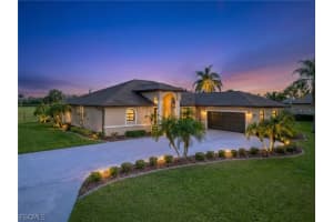 11845 Lady Anne Cir, Cape Coral