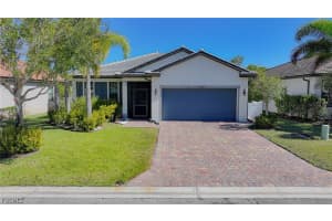 3560 E Hampton Cir, Alva