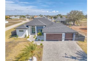 537 Nw 18th Pl, Cape Coral 537 Nw 18th Pl, Cape Coral