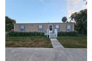 10651 Gladiolus Dr, Fort Myers