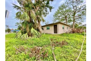 1534 Oak Dr, Fort Myers