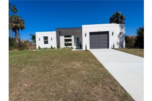 3106 Myra Ln, Labelle