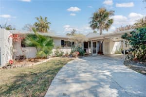 4871 Shady River Ln, Fort Myers