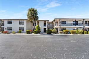 12498 Riverside Dr 205, Fort Myers