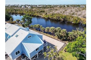 785 Rabbit Rd, Sanibel