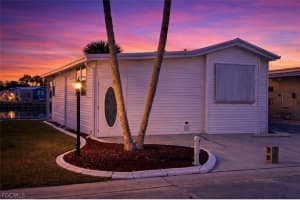 565 Cattleya Refuge 565, Naples