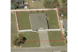 1621 Nw 9th Ter, Cape Coral