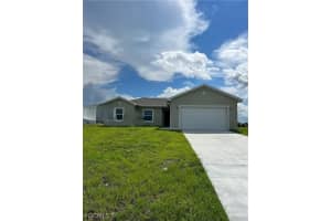 1088 Saturn Ct, Labelle