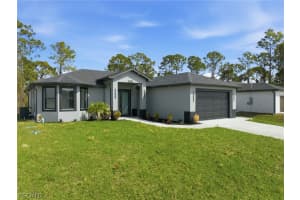 3006 2nd St W, Lehigh Acres