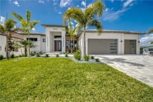 5310 Bayview Ct, Cape Coral