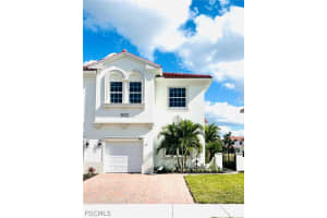 7065 Venice Way 3004, Naples