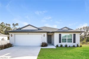 3807 8th St Sw, Lehigh Acres
