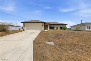3017 Ne 2nd Ave, Cape Coral