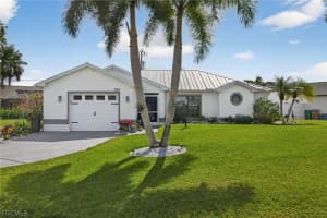 3405 Se 10th Pl, Cape Coral
