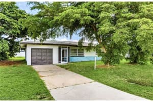 213 Se 47th St, Cape Coral