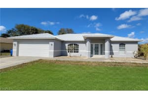 718 Altair Ave, Fort Myers