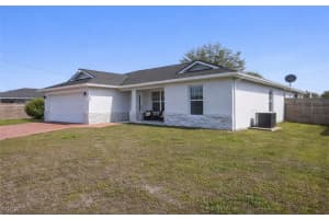 317 Nw 20th Ter, Cape Coral 317 Nw 20th Ter, Cape Coral