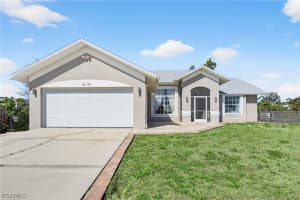 18270 Hepatica Rd, Fort Myers