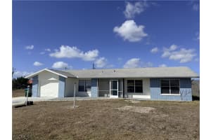 1912 Se 8th Ave, Cape Coral