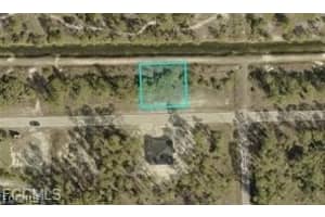 1113 E 12th St, Lehigh Acres