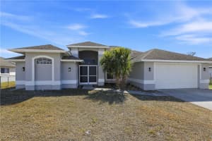 410 Se 7th St, Cape Coral 410 Se 7th St, Cape Coral