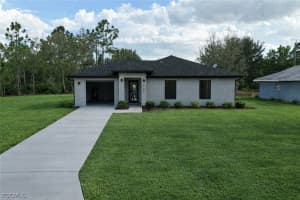27487 Sunset Dr, Punta Gorda