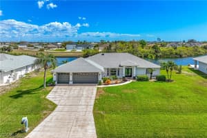 905 Nw 28th Pl, Cape Coral 905 Nw 28th Pl, Cape Coral