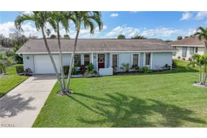 1120 Se 23rd Ter, Cape Coral